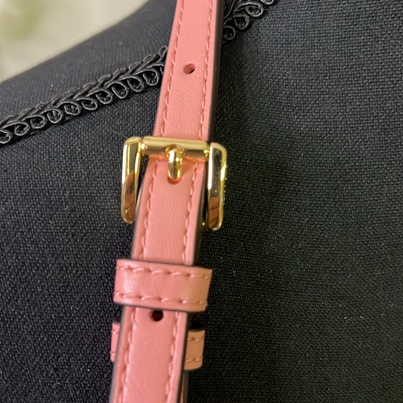 NWT Michael Kors Cara studded pouchette shoulder bag. Comes with a chain… - Picture 5 of 12